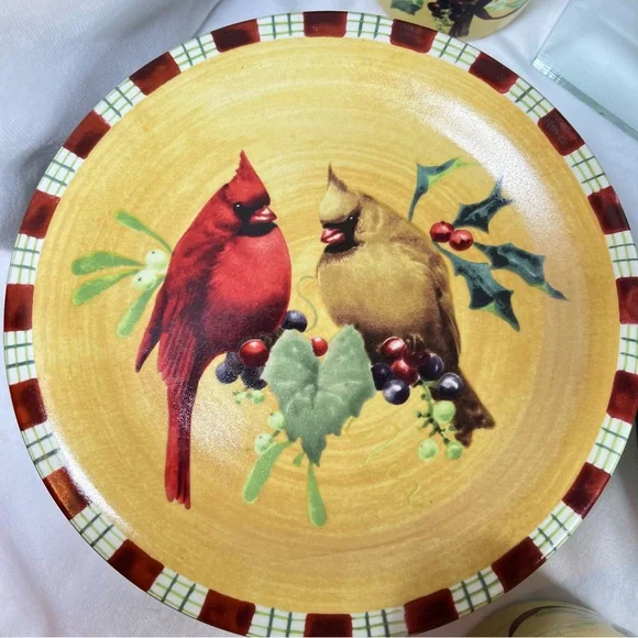 LENOX Winter Greetings Everyday Cardinal 12 pc Dinnerware Set for 4 With Box - Picture 5 of 14